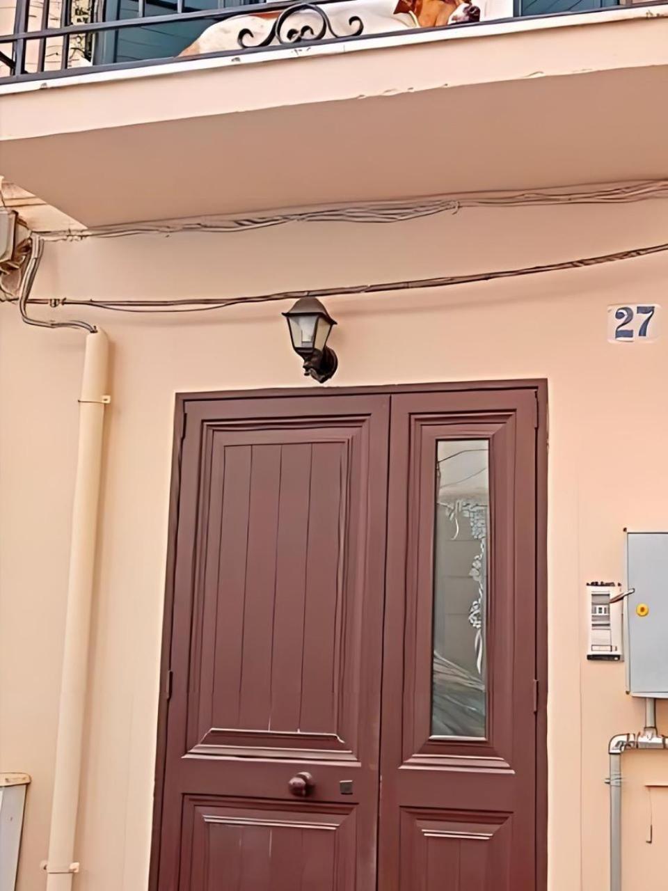 Zisa Home Ai Cantieri Culturali-Facile Posteggio In Strada No Ticket Palermo Kültér fotó